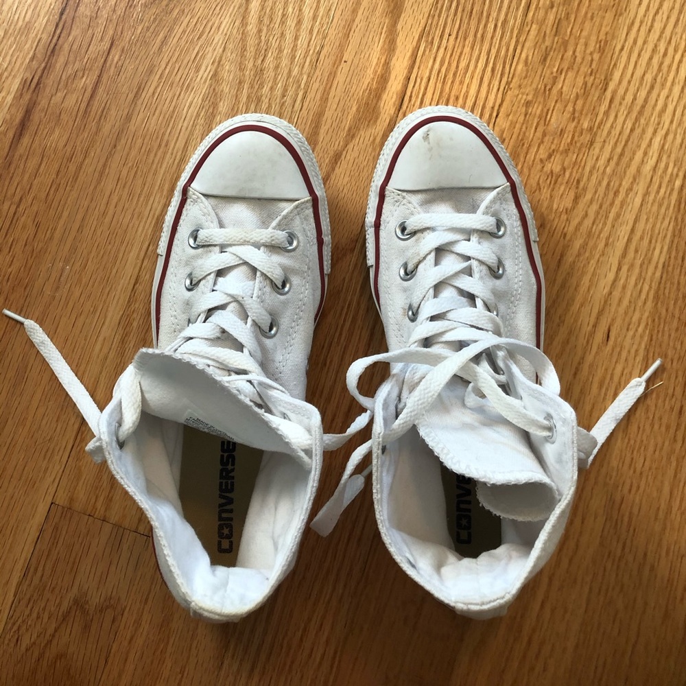White high top converse shoes size 7